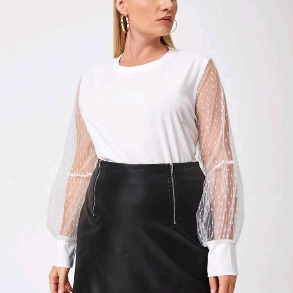 Plus Bobby Mesh Bishop Sleeve Tee